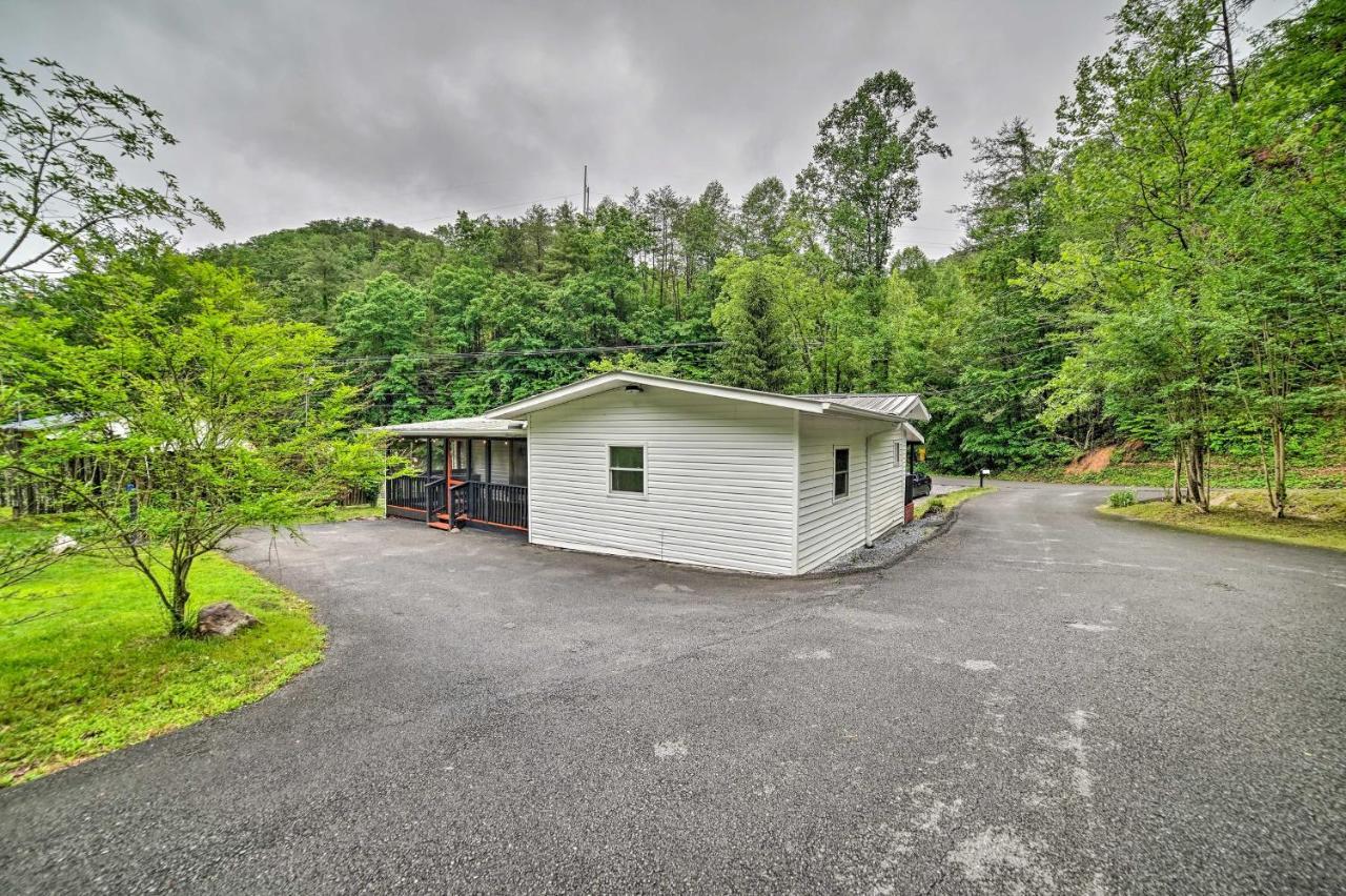 Creekside Ranch With Porch About 2 Mi To Pkwy Vila Pigeon Forge Exterior foto